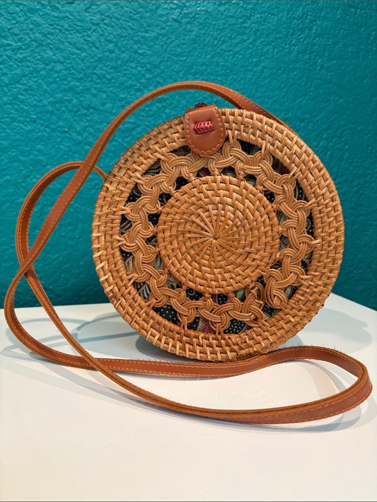 Bali Handbags - Bali Round Woven Crossbody Bag in Tan and Brown